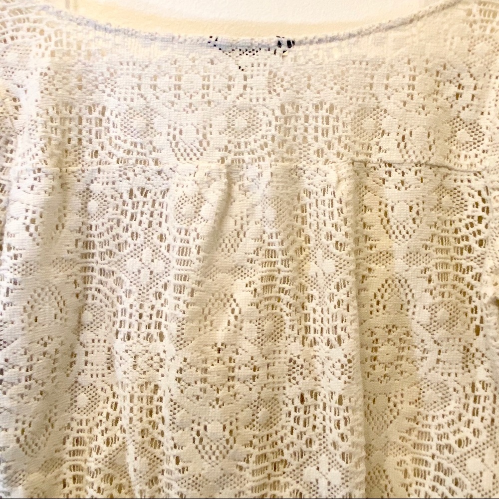 American Eagle Lace Long Sleeve Crop Top Size XS - Picture 9 of 11